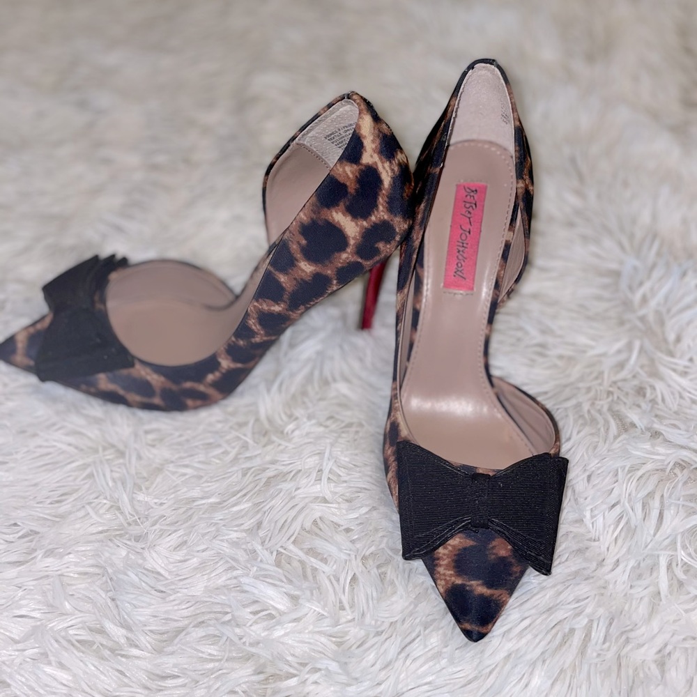 Betsey Johnson’s Pumps